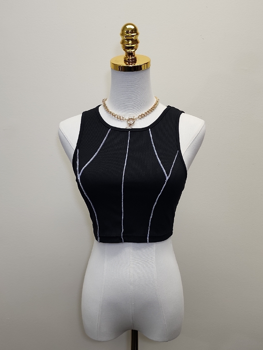 SHEIN Black Ribbed Contrast Stitch Crop Tank Size Small
